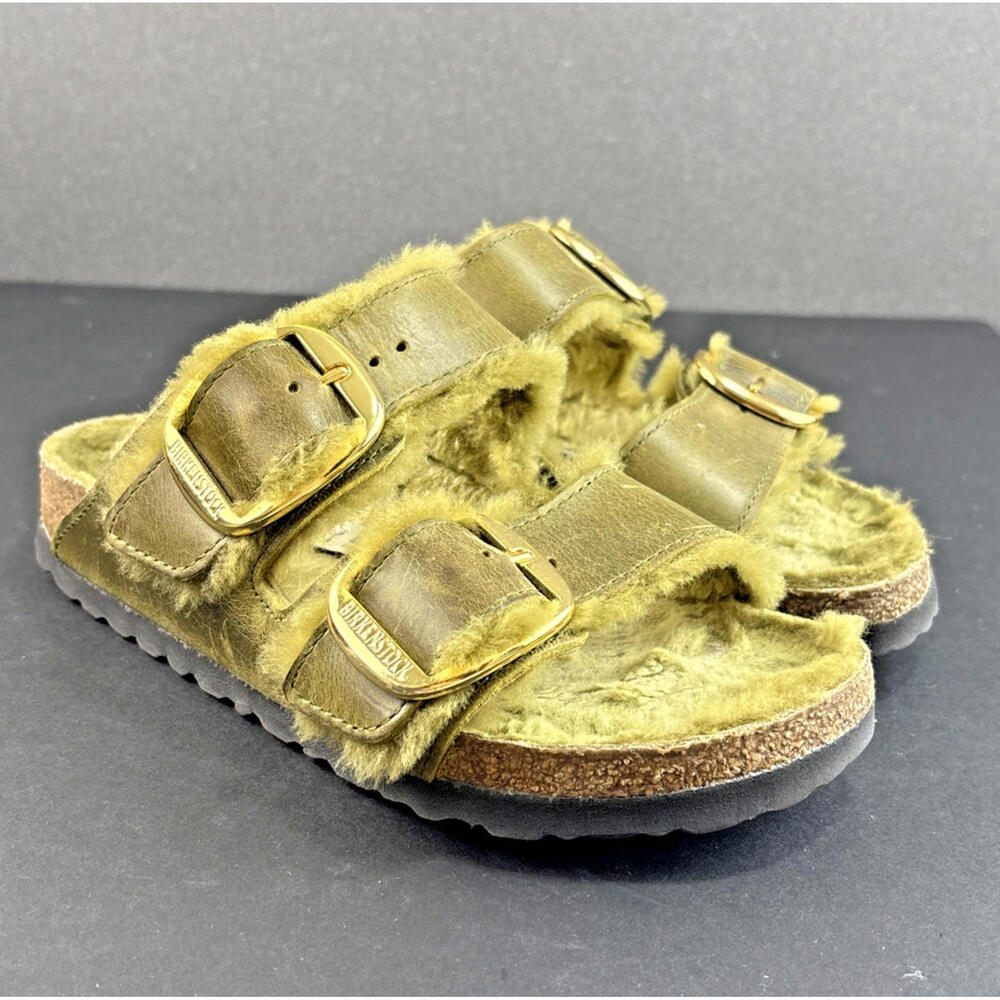 Birkenstock Arizona Big Buckle Shearling Sandals Women’s US 4.5 EU 35 Olive Gold